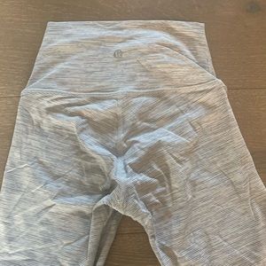 Lululemon size 2 grey and white aligns